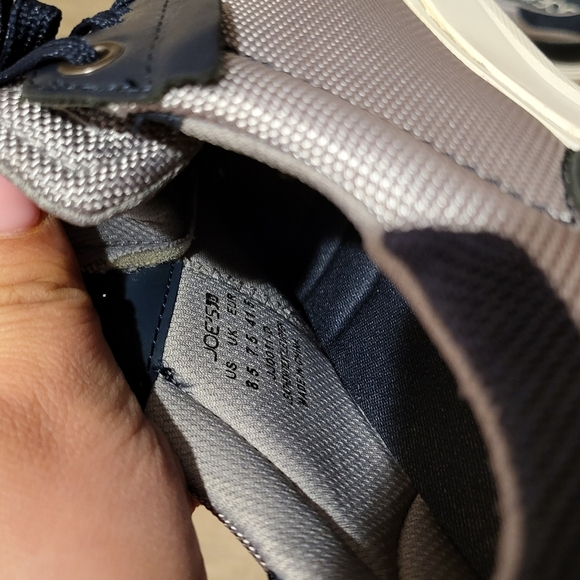 Navy and Gray Men's Sneakers - Picture 3 of 9